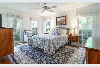 8 The Court Of Charlwood, Northbrook, IL 60062 - Photo 15