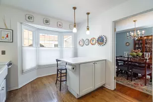 8 The Court of Charlwood, Northbrook, IL 60062 - Photo 9