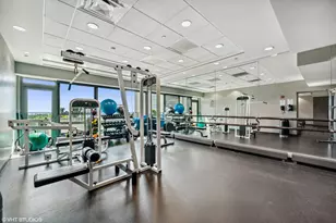 130 N Garland Ct, Chicago, IL 60602 - Photo 37