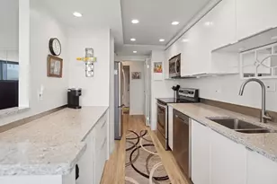 155 N Harbor Dr, Chicago, IL 60601 - Photo 11