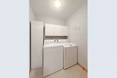 12432 Barberry Drive, Winnebago, IL 61088 - Photo 11