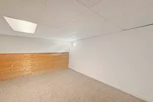 12432 Barberry Dr, Winnebago, IL 61088 - Photo 25