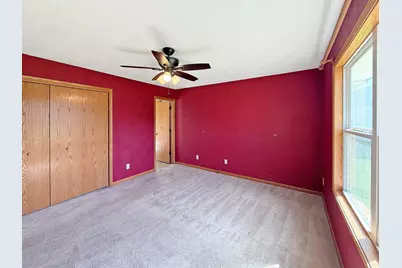 12432 Barberry Drive, Winnebago, IL 61088 - Photo 13