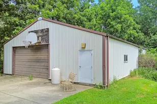 1131 4th Ave, Dixon, IL 61021 - Photo 69