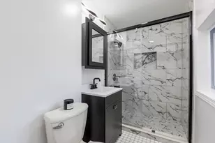 8461 Gross Point Rd, Skokie, IL 60077 - Photo 29