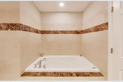 1122 N Dearborn Street #18i, Chicago, IL 60610 - Photo 17