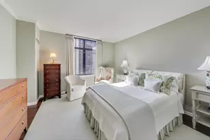 1122 N Dearborn St, Chicago, IL 60610 - Photo 13