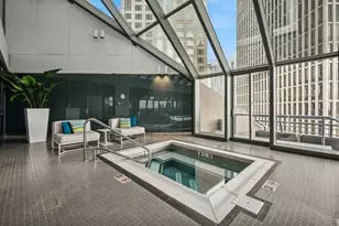 950 N Michigan Ave, Chicago, IL 60611 - Photo 45