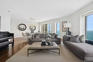 950 N Michigan Ave, Chicago, IL 60611 - Photo 9