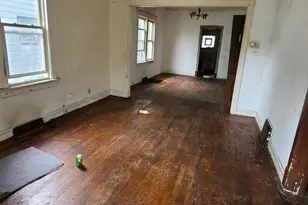 616 Ingraham Ave, Calumet City, IL 60409 - Photo 3