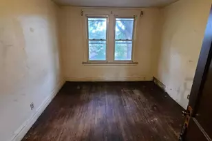 616 Ingraham Ave, Calumet City, IL 60409 - Photo 7