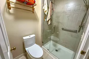 174 Hemingway Ct, Vernon Hills, IL 60061 - Photo 29