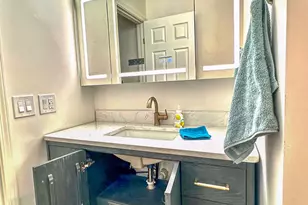 174 Hemingway Ct, Vernon Hills, IL 60061 - Photo 27