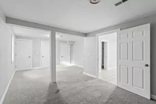 1101 Pin Oak Dr, Mahomet, IL 61853 - Photo 47