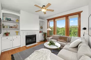 3901 N Fremont St, Chicago, IL 60613 - Photo 5