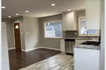 4642 S Hawthorne Avenue, Lyons, IL 60534 - Photo 7