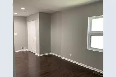 4642 S Hawthorne Avenue, Lyons, IL 60534 - Photo 11