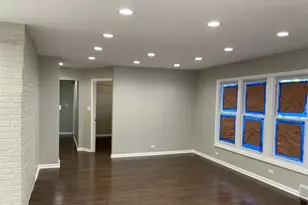 4642 S Hawthorne Ave, Lyons, IL 60534 - Photo 9