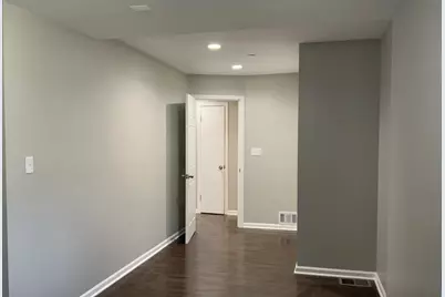 4642 S Hawthorne Avenue, Lyons, IL 60534 - Photo 13