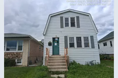 2654 W 98th Place, Evergreen Park, IL 60805 - Photo 1