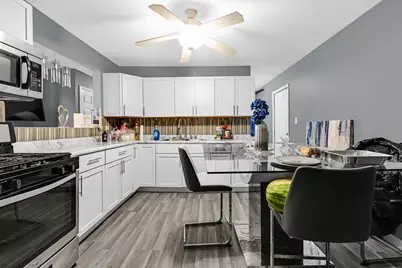 13249 S Vernon Avenue, Chicago, IL 60827 - Photo 7