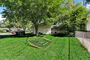 13249 S Vernon Ave, Chicago, IL 60827 - Photo 19