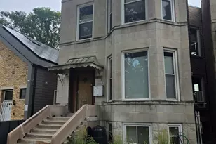 6339 S Eberhart Ave, Chicago, IL 60637 - Photo 1