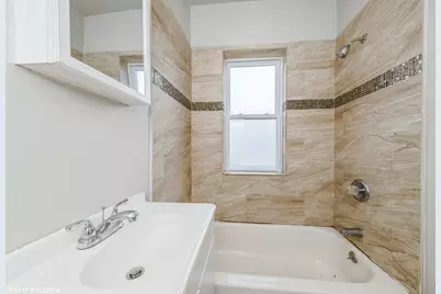 1506 E 67th Street #208, Chicago, IL 60637 - Photo 5