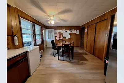 200 N Oregon Street, Troy Grove, IL 61372 - Photo 13