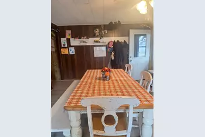 200 N Oregon Street, Troy Grove, IL 61372 - Photo 3