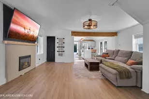 193 Lake Ct, Crystal Lake, IL 60014 - Photo 3