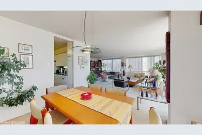 601 E 32nd Street #210-211, Chicago, IL 60616 - Photo 3