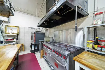 6155 W Fullerton Avenue, Chicago, IL 60639 - Photo 15