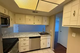830 Elder Rd, Homewood, IL 60430 - Photo 7