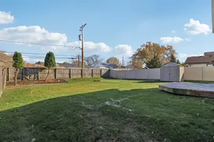 17005 Thackery St, Oak Forest, IL 60452 - Photo 53