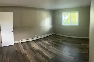 [Address not provided], West Dundee, IL 60118 - Photo 7