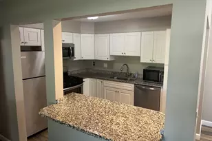 [Address not provided], West Dundee, IL 60118 - Photo 5