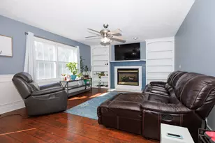 2405 Savanna Rd, Bloomington, IL 61705 - Photo 9