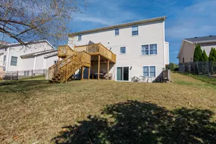 2405 Savanna Rd, Bloomington, IL 61705 - Photo 43