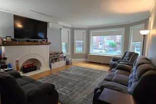 5910 N Campbell Ave, Chicago, IL 60659 - Photo 3