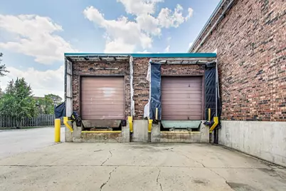 675 W Golf Road, Hoffman Estates, IL 60169 - Photo 23