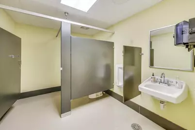 675 W Golf Road, Hoffman Estates, IL 60169 - Photo 21