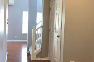 2330 Sheehan Dr, Naperville, IL 60564 - Photo 3