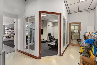 4616 W Fullerton Avenue, Chicago, IL 60639 - Photo 25