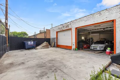 4616 W Fullerton Avenue, Chicago, IL 60639 - Photo 33