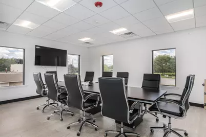 1080 Nerge Road, Elk Grove Village, IL 60007 - Photo 23