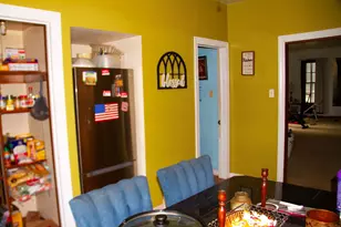 110 W 10th St, Streator, IL 61364 - Photo 5