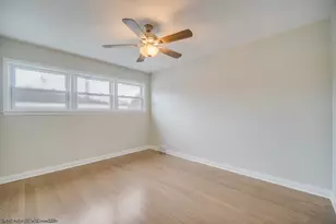 2149 E 90th St, Chicago, IL 60617 - Photo 9