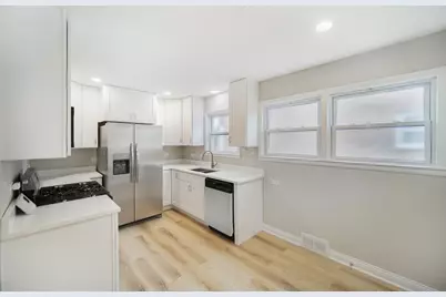 2149 E 90th Street, Chicago, IL 60617 - Photo 3