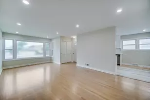 2149 E 90th St, Chicago, IL 60617 - Photo 5